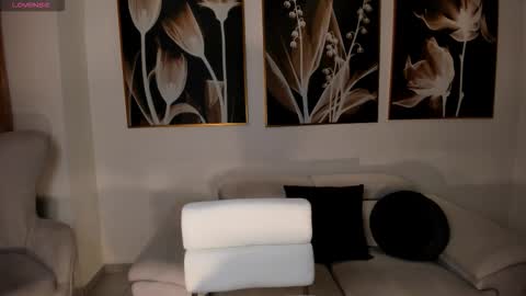 SQUIRTER DOLL    online show from 02.01.26