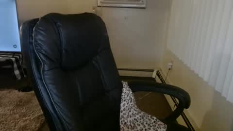 Snapshot of niccibaby chatting on 12.06.24 Nicci babyyy online show from 12.06.24