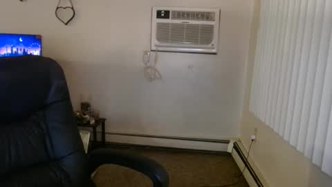 Snapshot of niccibaby chatting on 02.02.25 Nicci babyyy online show from 02.02.25