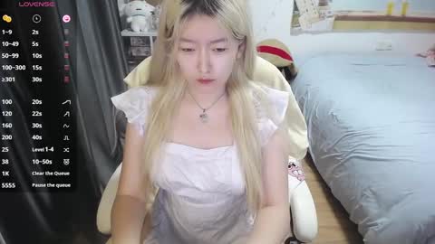 Belle online show from 09.10.25