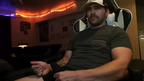 Snapshot of nicecock04 chatting on 11.05.25 nicecock04 online show from 11.05.25