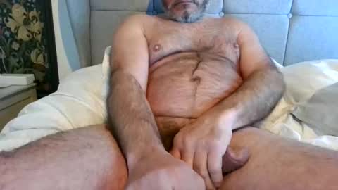 hot builder online show from 02.15.26