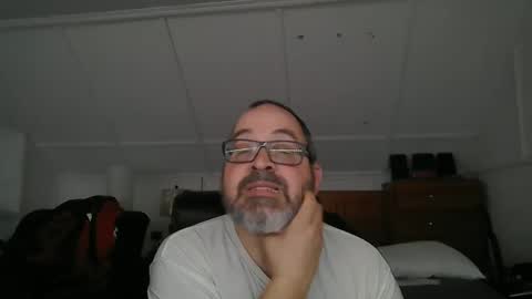 Snapshot of niceguy7208 chatting on 12.31.24 niceguy7208 online show from 12.31.24