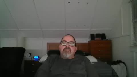 Snapshot of niceguy7208 chatting on 09.09.25 niceguy7208 online show from 09.09.25