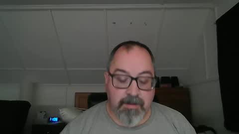 Snapshot of niceguy7208 chatting on 09.15.25 niceguy7208 online show from 09.15.25