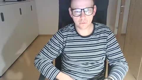 Snapshot of niceguyflo chatting on 03.09.25 NiceGuyFlo online show from 03.09.25