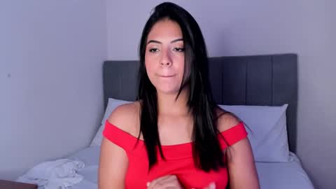 Julieta online show from 12.19.24