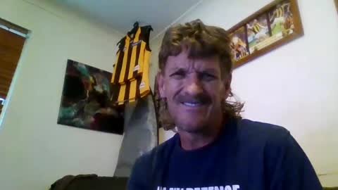 Snapshot of niceozziecockxxx chatting on 01.16.25 Sexiishaine online show from 01.16.25