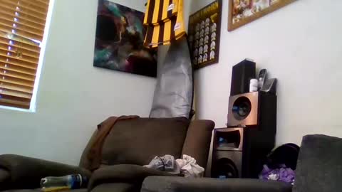 Snapshot of niceozziecockxxx chatting on 01.19.25 Sexiishaine online show from 01.19.25