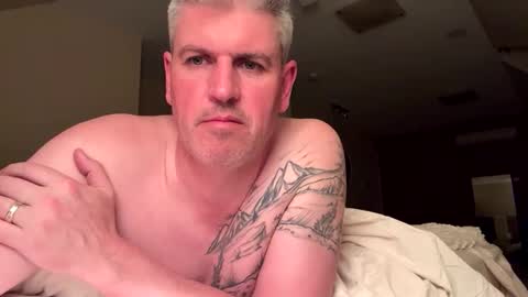 nick578320 online show from 10.16.25