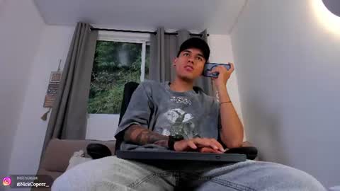 Snapshot of nickcopeer_ chatting on 06.18.26 Nick Copeer online show from 06.18.26