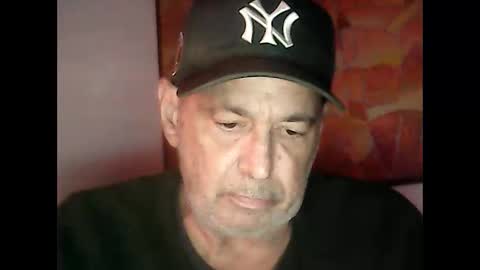 Snapshot of nickincali chatting on 12.08.24 nickincali online show from 12.08.24