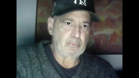 Snapshot of nickincali chatting on 12.17.24 nickincali online show from 12.17.24