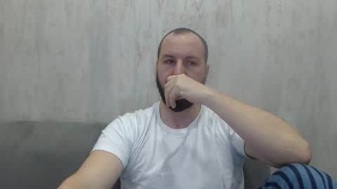 Julian online show from 12.02.25