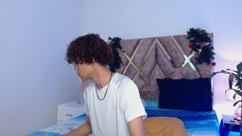 Snapshot of nickolas_moon chatting on 12.26.24 Nickolas Muoz online show from 12.26.24