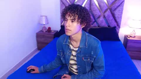 Snapshot of nickolas_moon chatting on 09.12.25 Nickolas Muoz online show from 09.12.25