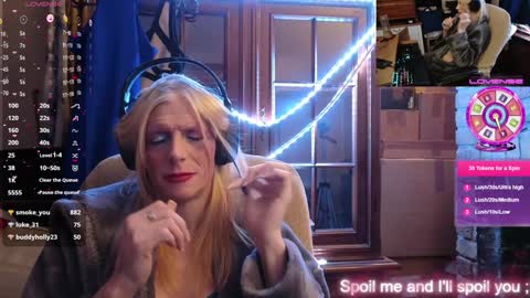 Snapshot of nicktu52 chatting on 12.24.24 nicktuuk online show from 12.24.24