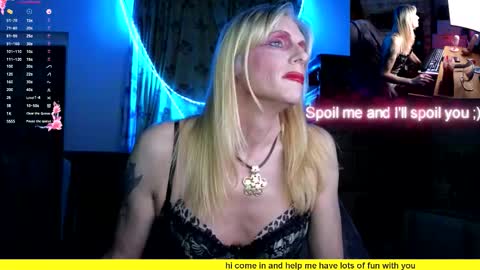 Snapshot of nicktu52 chatting on 03.08.25 nicktuuk online show from 03.08.25