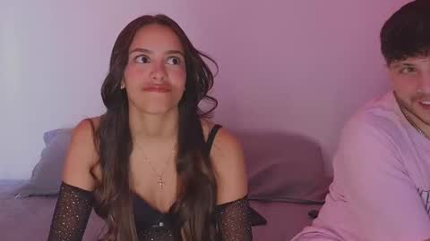 Snapshot of nicky_and_blake chatting on 12.01.24 nicky and blake online show from 12.01.24