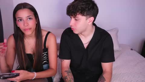 Snapshot of nicky_and_blake chatting on 12.12.24 nicky and blake online show from 12.12.24