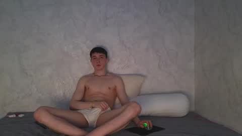 Snapshot of nicky_mart chatting on 06.01.26 Nicki Danny online show from 06.01.26
