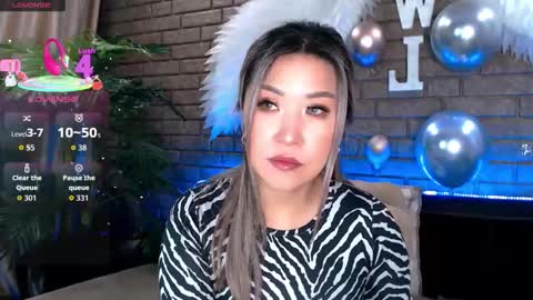 Snapshot of nicky_owl chatting on 02.10.26 Today is my 41st birthday And in 2 hours Im waiting for you on the stream Stock up on tokens and a good mood Nicky online show from 02.10.26