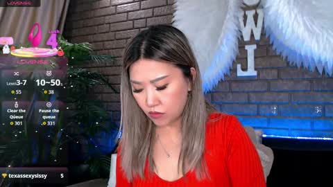 Snapshot of nicky_owl chatting on 05.18.26 Today is my 41st birthday And in 2 hours Im waiting for you on the stream Stock up on tokens and a good mood Nicky online show from 05.18.26