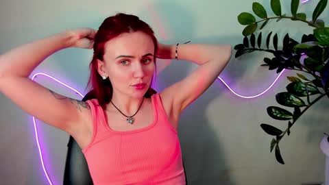 Nicky Weekends online show from 12.16.24