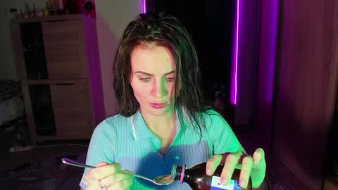 Nicky Weekends online show from 01.19.25