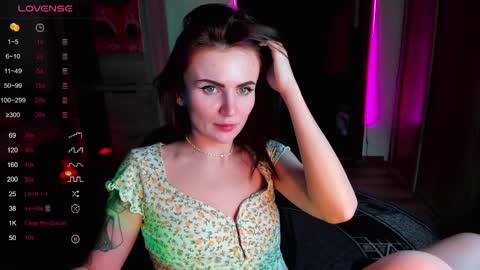 Nicky Weekends online show from 02.26.25