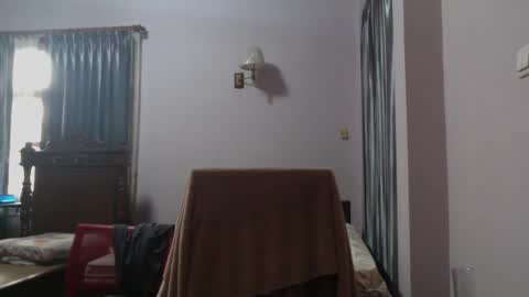 Snapshot of nickyang75 chatting on 12.13.24 nickyang75 online show from 12.13.24