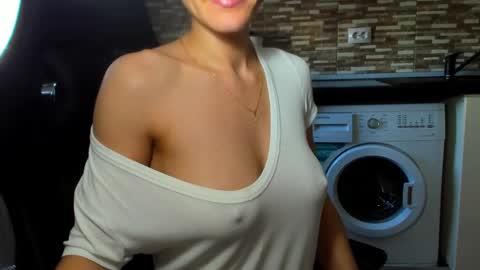 Nicky online show from 02.23.25