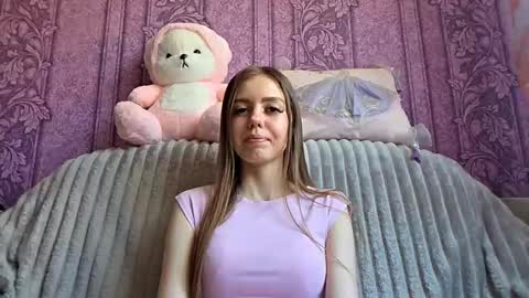 Snapshot of nickyzahl chatting on 05.24.26 Emily online show from 05.24.26