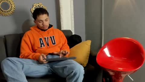 nico_blaze7 online show from 11.28.25