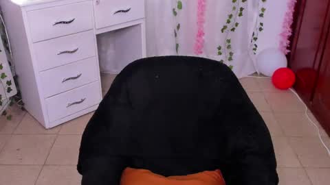 Snapshot of nico_lette_ chatting on 12.05.24 Nico online show from 12.05.24