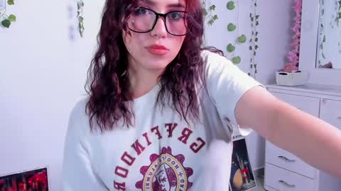 Snapshot of nico_lette_ chatting on 01.10.25 Nico online show from 01.10.25