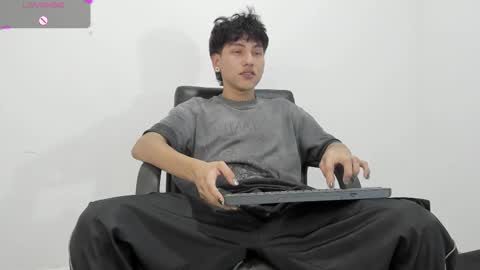 Nico  online show from 02.11.25