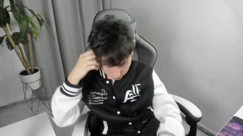 Nico  online show from 04.25.26