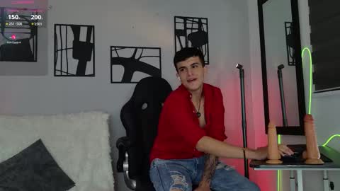 Snapshot of nico_pelusa chatting on 02.19.26 Nico online show from 02.19.26