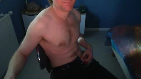 Snapshot of nicodu73 chatting on 10.04.25 nicodu73 online show from 10.04.25