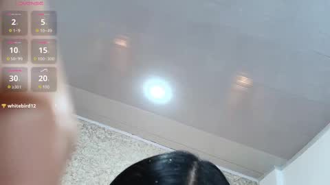 Nicol Alvarez online show from 10.30.25