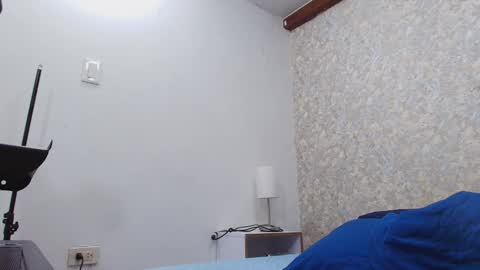 Nicol online show from 09.19.25