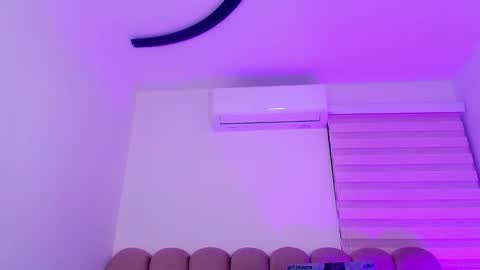 Nicol online show from 02.21.26