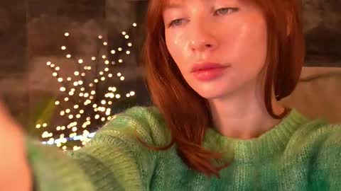 Nicol Moonn online show from 12.15.25