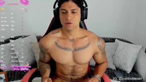 Snapshot of nicolas_montoya chatting on 03.22.26 nicolas_montoya online show from 03.22.26