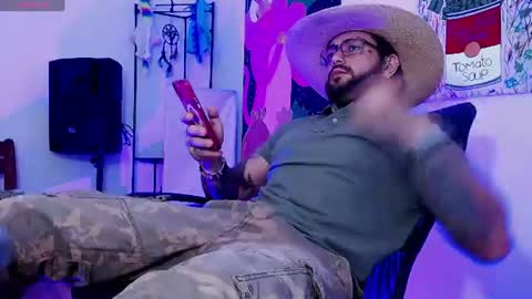 Snapshot of nicolas_torres99 chatting on 07.04.26 nicolas online show from 07.04.26