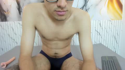 nicolasfine online show from 10.21.25