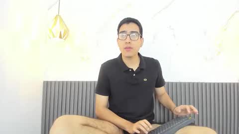 nicolasfine online show from 01.14.26