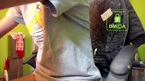 L. Nicolas online show from 01.09.25