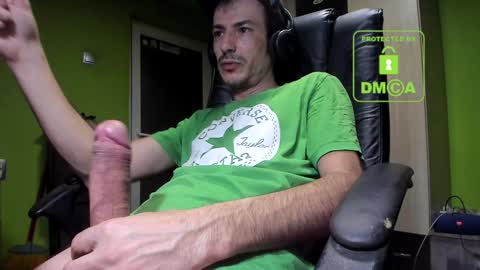 L. Nicolas online show from 02.04.25